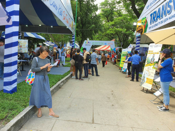 Hàng loạt tour đi Phú Quốc, Nha Trang, Hà Nội… bị hủy vì lo ngại Covid-19