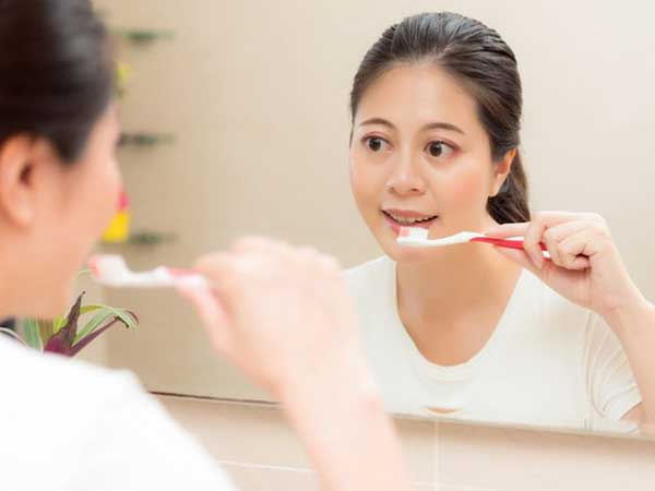 Cả đàn ông và phụ nữ muốn sống thọ nhớ làm 3 việc trước khi đi ngủ, không làm 4 việc sau khi thức dậy