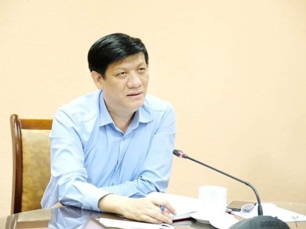 Quyền Bộ trưởng Y tế: 'Đưa y bác sĩ Bệnh viện Đà Nẵng ra ngoài'