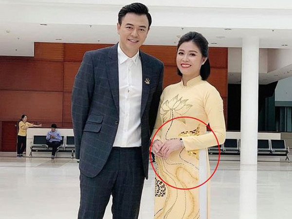 Liên tục bị đồn có bầu vì loạt khoảnh khắc 'tròn lên trông thấy', MC Hoàng Linh chính thức lên tiếng đính chính