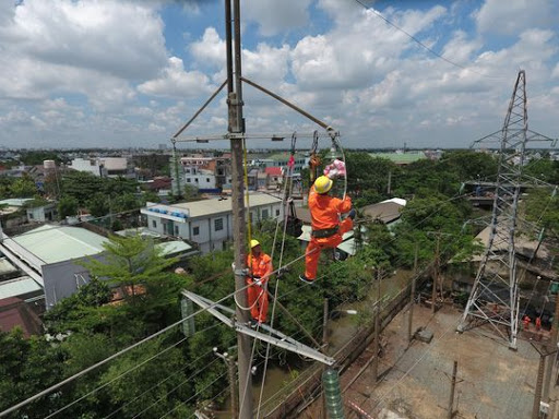 Cần làm rõ những bất thường ở nhiều gói thầu tại Tổng công ty điện lực miền Nam