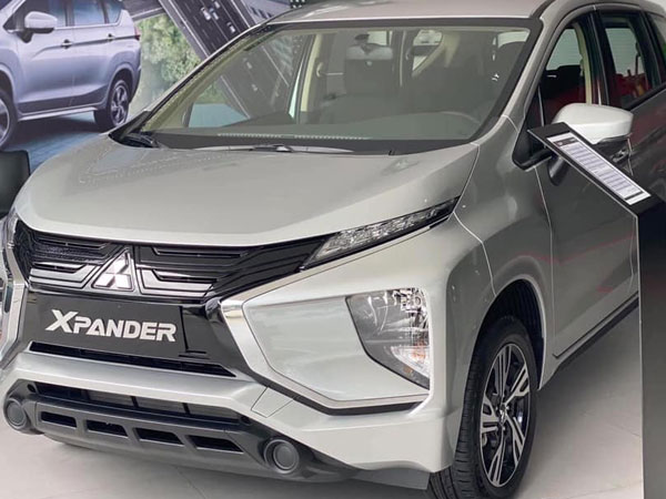 Mitsubishi Xpander nhập khẩu xả hàng, giá lăn bánh chưa đến 600 triệu đồng
