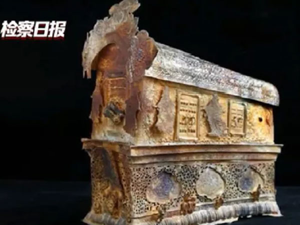Băng đảng ‘ngày bán hàng ăn, tối đào cổ vật’ gây rúng động Trung Quốc