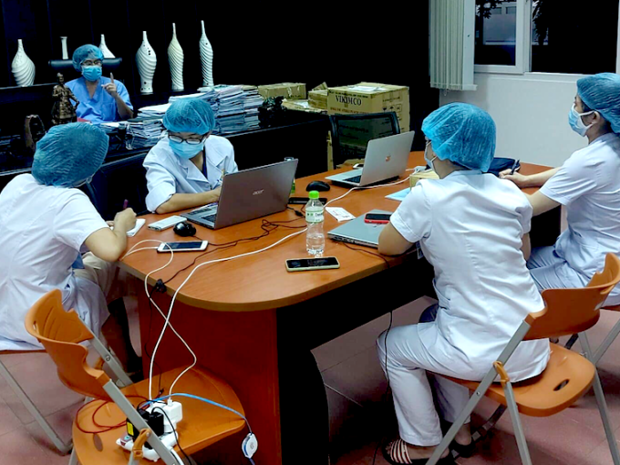Tâm sự các 'chiến binh áo trắng' bệnh viện C Đà Nẵng trước giây phút hết phong toả