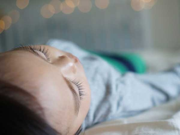 Nhập viện với triệu chứng sốt và tiêu chảy, 4 ngày sau bé gái không qua khỏi, bác sĩ cảnh báo một dấu hiệu nhiễm khuẩn mà mọi người cần cảnh giác