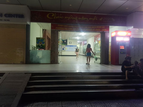 Hà Nội: Bàng hoàng phát hiện nam thanh niên tử vong trong căn hộ chung cư khóa kín sau khi đột ngột mất liên lạc với gia đình