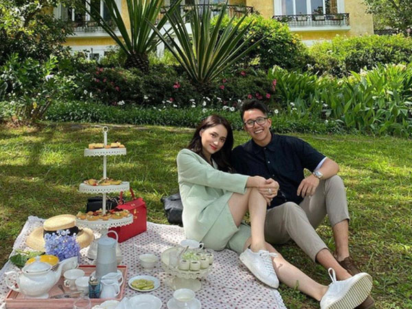 Vừa mới hẹn hò Hương Giang đã tỏ ý 'giận dỗi' Matt Liu, lại còn công khai bình luận nũng nịu