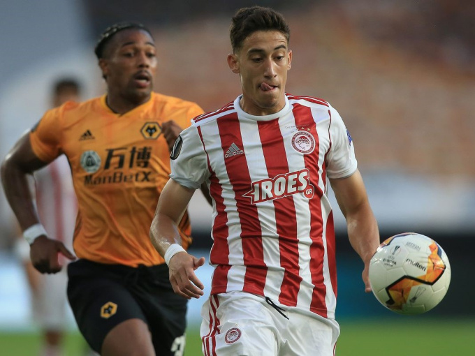 Liverpool chuẩn bị đón tân binh đầu tiên