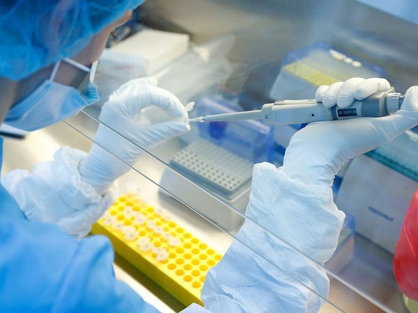 Hơn 20 nước đặt hàng vaccine Covid-19 của Nga