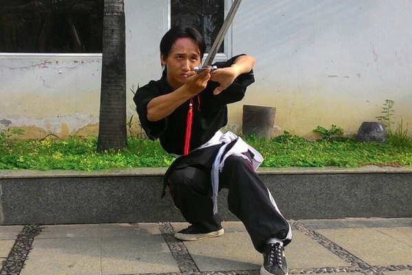 Võ sư Việt Nam: 'Chưởng môn Võ Đang Trung Quốc sẽ không đỡ được 3 đường kiếm của tôi'