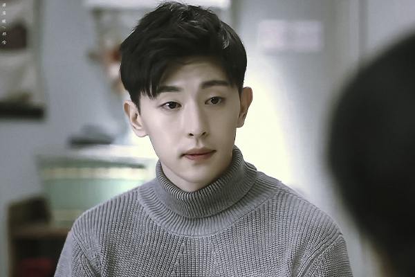 Fan girl Trung Quốc chi tiền tỷ cho 'bà mối', mong ước cưới được thần tượng