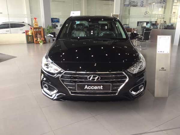 10 ô tô bán chạy nhất: Quán quân Honda City mất hút, Toyota Vios trở lại