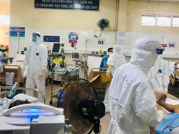 Lịch trình di chuyển 9 ca Covid-19 ở Đà Nẵng: Một nữ bệnh nhân chuyên bán hàng cho khách du lịch ở bãi biển Mỹ An