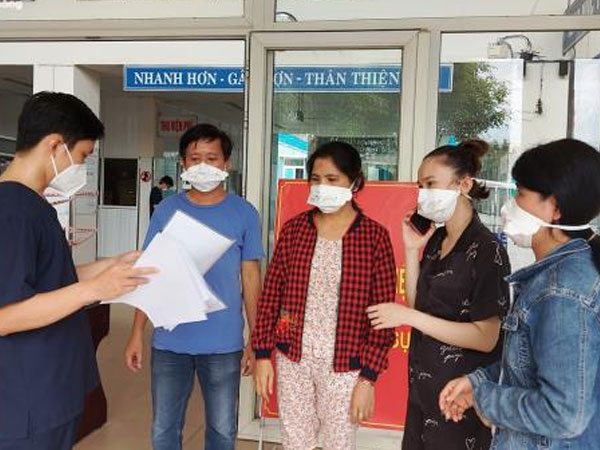 Thêm 5 bệnh nhân Covid-19 tại Đà Nẵng khỏi bệnh và xuất viện