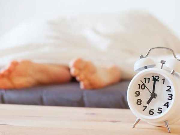 Người sống thọ thường thích làm 4 việc sau khi thức dậy và ăn 5 thực phẩm giúp ngăn ngừa lão hóa