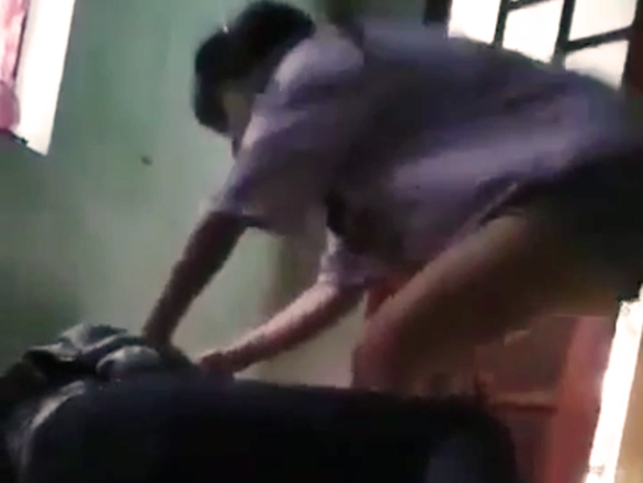 Khởi tố nhóm đánh ghen, lột áo cô gái 17 tuổi rồi quay video tung lên mạng