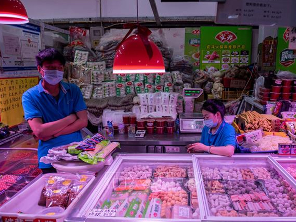 WHO khẳng định không có bằng chứng về việc COVID-19 lây lan qua thực phẩm