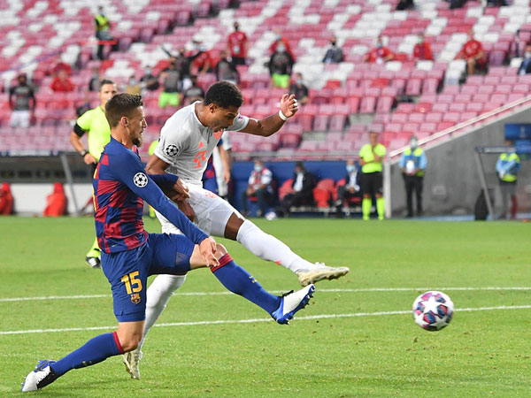 Barca bị Bayern nghiền nát thế nào