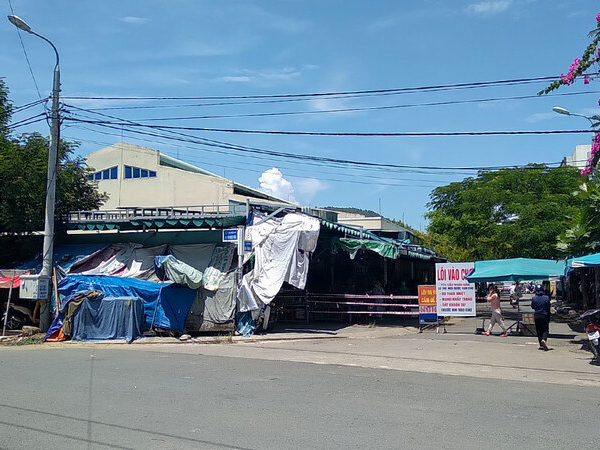 Đà Nẵng phong toả thêm một khu chợ