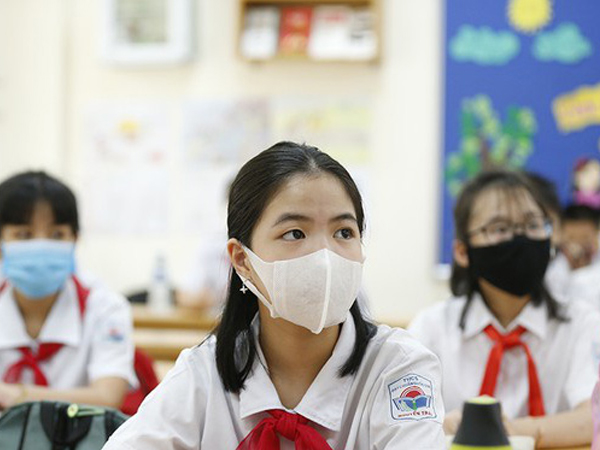 Lo ngại dịch Covid, 18 trường sau thông báo cho học sinh lùi lịch tựu trường đến cuối tháng 8 hoặc đầu tháng 9