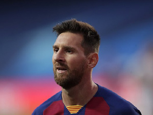 Messi giận dữ đòi rời Barca, điểm đến có thể là thành Manchester