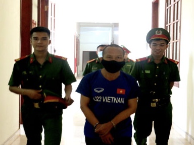 Vào rừng chăn trâu tiện thể 'ship' ma túy