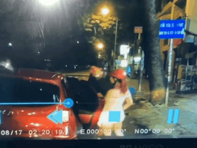 Video: Cô gái ăn mặc 'nóng bỏng' rút trộm ví của du khách nhanh như cắt