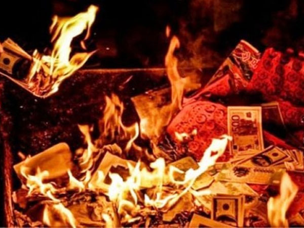 Những điều kiêng kỵ đặc biệt không nên làm trong tháng cô hồn để xua tan xui xẻo, tránh vận đen đeo bám