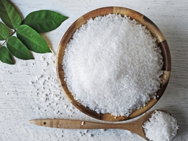 Vì sao nhà giàu đặt muối ở góc nhà?