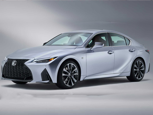 Lexus IS 2021 trở lại Việt Nam với 3 phiên bản, đối đầu Mercedes-Benz C-Class và BMW 3-Series