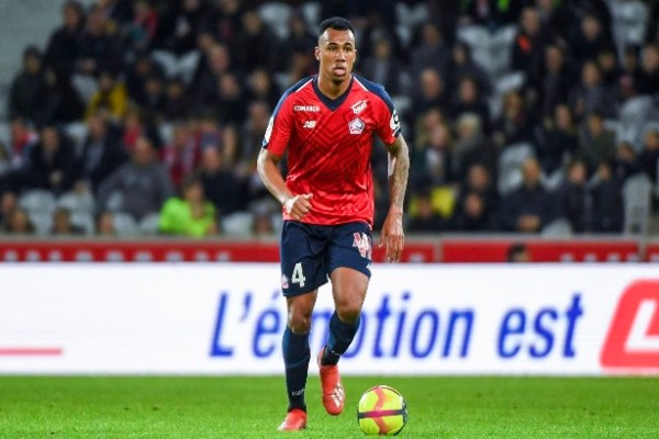 Man United bất ngờ muốn 'cướp' mục tiêu của Arsenal vào giờ chót