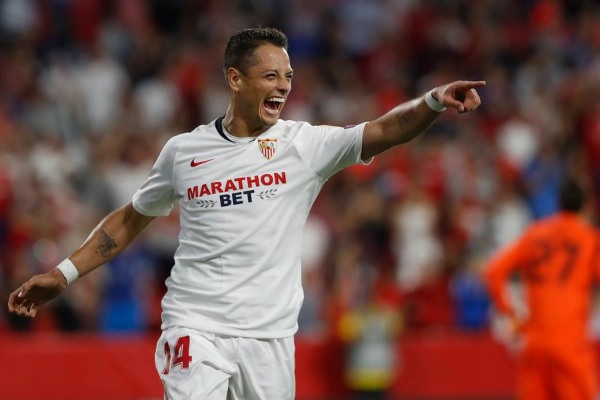 Cựu sao MU vẫn nhận huy chương vô địch Europa League dù đang ở Mỹ