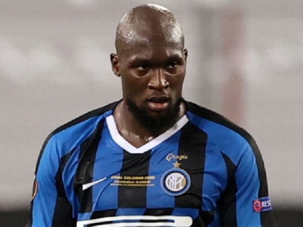 Lukaku từ chối nhận huy chương vì bàn phản lưới ngớ ngẩn khiến Inter trả giá trong trận chung kết Europa League