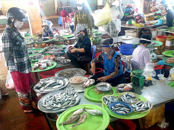 4 ca COVID-19 tại chợ ở Đà Nẵng tiếp xúc rất nhiều người, tiếp tục điều tra thêm dịch tễ