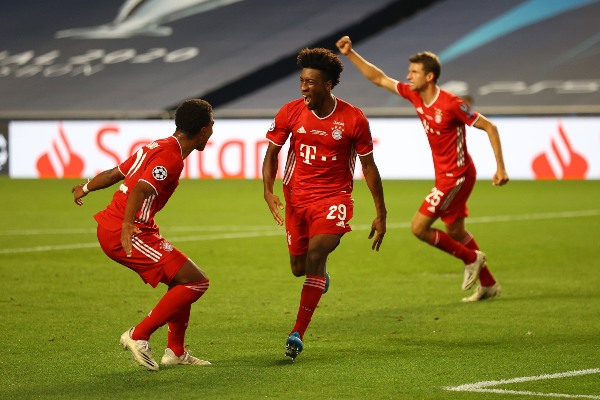 Người hùng của Bayern Munich sở hữu bộ sưu tập danh hiệu đáng mơ ước ở tuổi 24