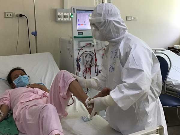 Bệnh nhân 504 suy thận mạn, điều trị đái tháo đường 20 năm công bố khỏi Covid-19