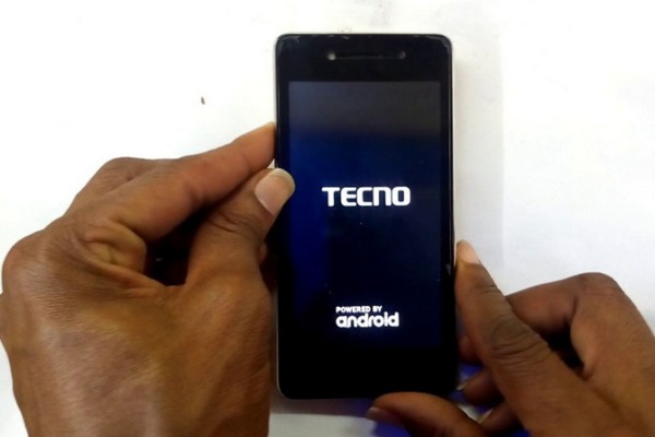 Hàng ngàn điện thoại Android giá rẻ từ Trung Quốc 'đính kèm' mã độc đánh cắp tiền