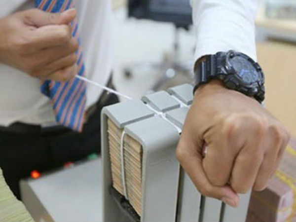 Ngân hàng siết chặt cho vay kinh doanh bất động sản, chứng khoán, tiêu dùng