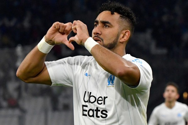 Cầu thủ Marseille trêu tức PSG