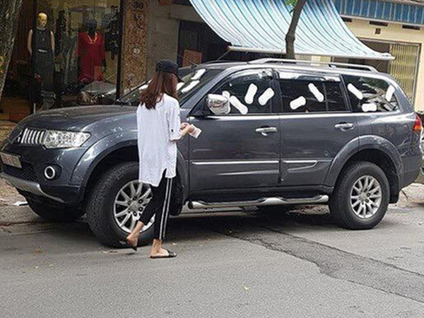 Những màn xử ô tô chắn lối vô tiền khoáng hậu ở Việt Nam