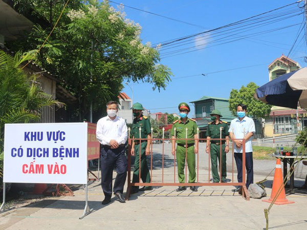 Tìm người tiếp xúc ba ca nCoV rời khu cách ly Hải Dương