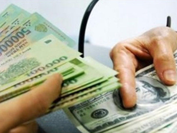 Nhiều địa chỉ tiếp tay chuyển tiền ra nước ngoài