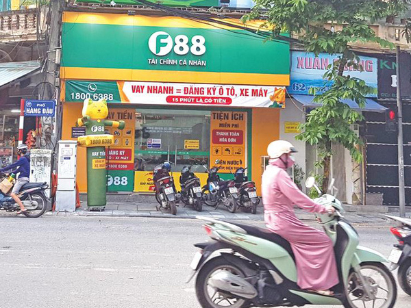 Cho vay cầm đồ 'hút máu' mùa dịch, dồn người vay vào bước đường cùng