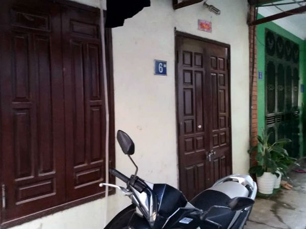 Trong tay 130 triệu, vợ chồng trẻ mua đất Hà Nội chờ ngày xây nhà