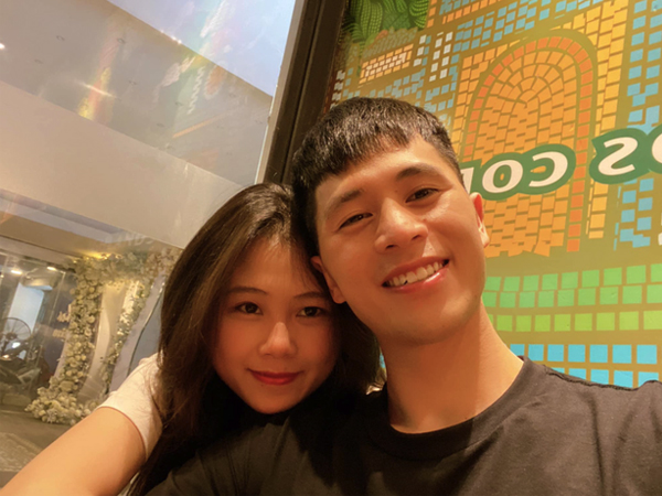 Bạn gái đăng ảnh tình cảm, Đình Trọng kêu 'nể lắm' mới cho chụp cùng sau 3 tháng im ắng