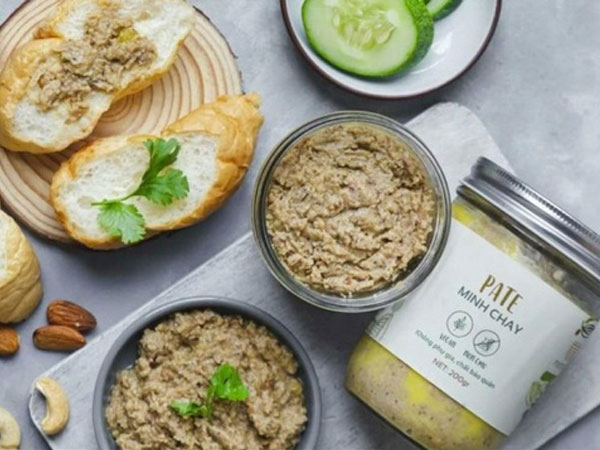 Dấu hiệu nhận biết đồ hộp có thể chứa loại khuẩn có độc lực cực mạnh khiến 9 người nguy cấp nhập viện
