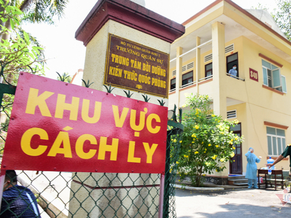 Thủ tướng đồng ý thu phí cách ly người nhập cảnh từ 1/9