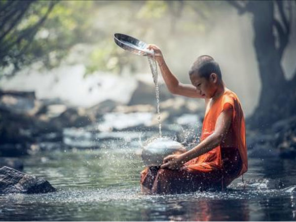 Phật dạy: Thế gian rộng lớn lòng người phức tạp, đây là điều khó tránh được nhất