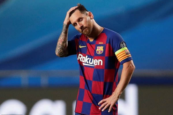LaLiga làm khó, Messi còn có 'cửa' rời Barca?