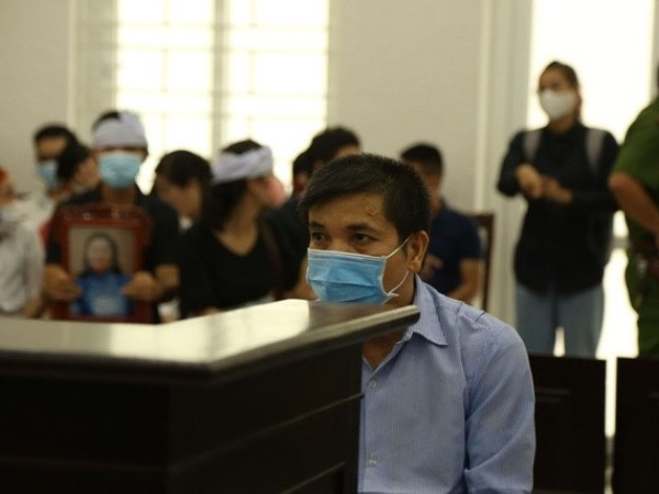 Kẻ giết vợ, chặt xác phi tang xuống sông Đuống không thoát án tử dù phản cung